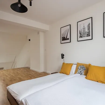 Rondo Wiatraczna Loft *