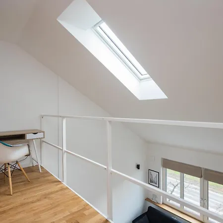 Rondo Wiatraczna Loft * 华沙